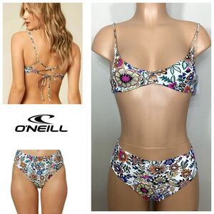 New O’Neill floral hi waisted bikini set. XS-top/S-bottom. Retails $119